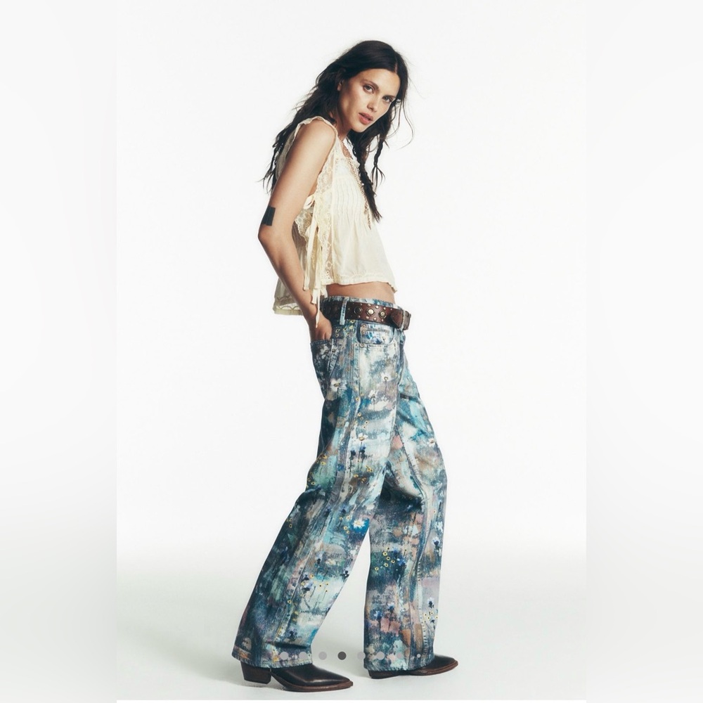 We The Free Tennessee Illusions Jeans in Daisies Painted Canvas
